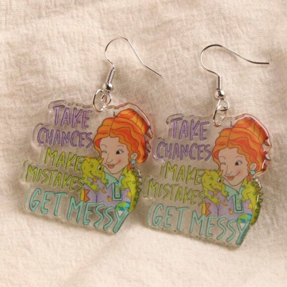 ❤️🔥 2 For $30 ❤️🔥 Magic School Bus - Miss Frizzle Acrylic Earrings - Picture 3 of 8